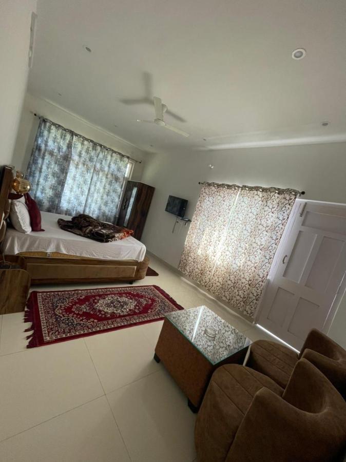 Hotel Sher-E-Punjab Khajjiar المظهر الخارجي الصورة